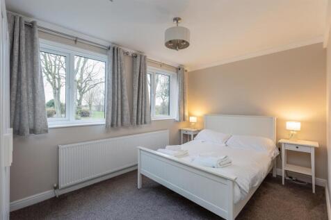 Highcliffe Manor Bungalow-11.jpg