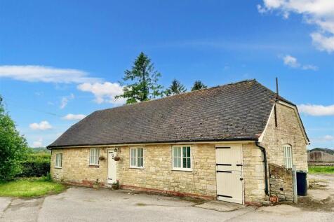 Three bedroom detached cottage