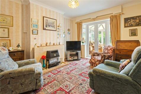 Sitting/Dining Room