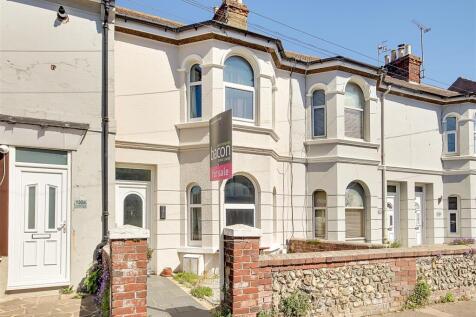 Worthing, BN14 - property photo