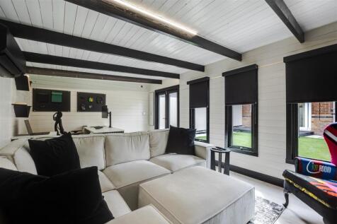 Summer house