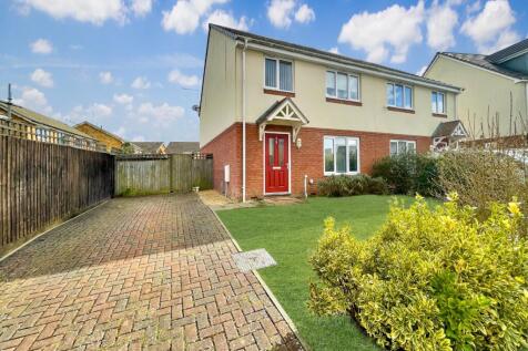 Luton, LU2 - property photo