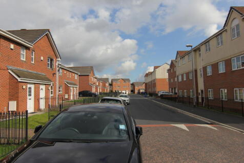 Manchester, Moston, M40 photo 5