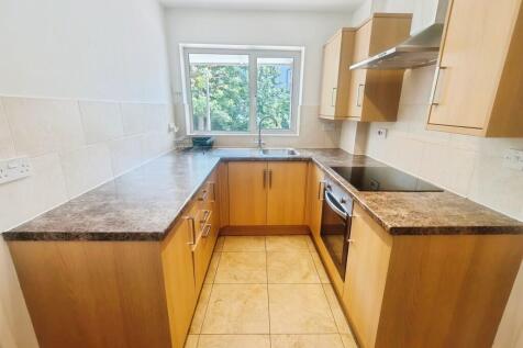 Hardwicke Close, St Johns photo 3