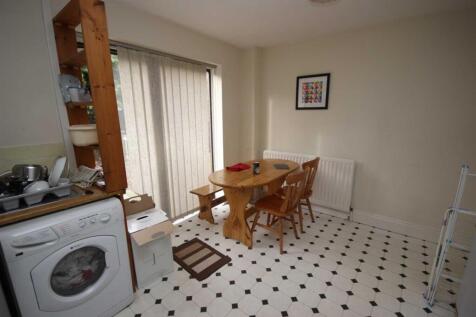 5 Magdalene Court, Durham City photo 4