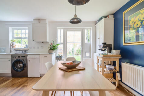 11-6819d41913f65-...