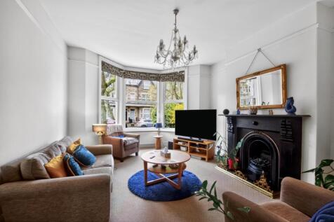 flat1-55westendave-2.jpg