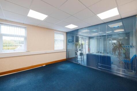 Oaktree Business Centre-60.jpg