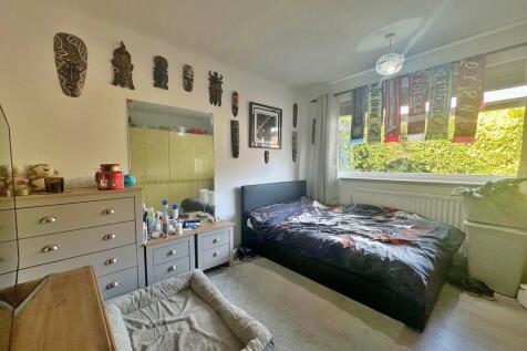 Front Bedroom