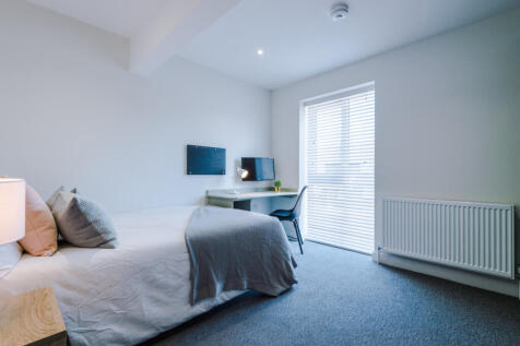 1 Capricorn Way, Bedroom 1
