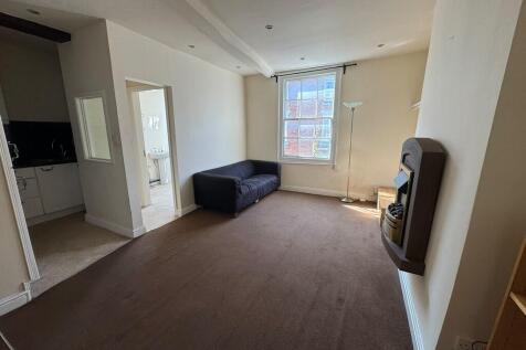 1a Church Street, Stone, ST15 8BD photo 5