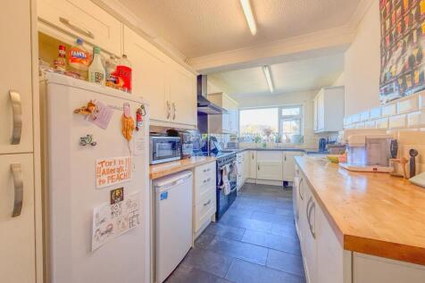 Kitchen/Breakfast Rm
