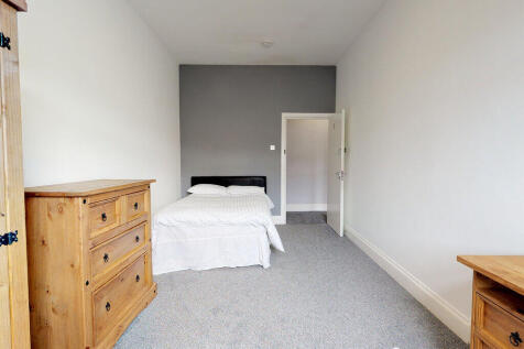 5B North Friary House photo 4