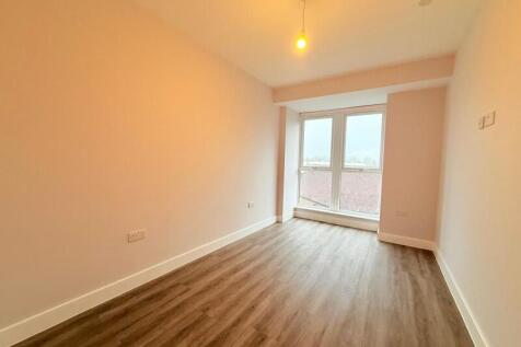 Camberley photo 3