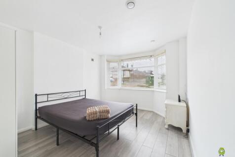  Presented by Kevin at EweMove Bexleyheath and Dar