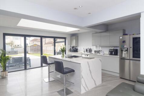 New Kitchen Dining