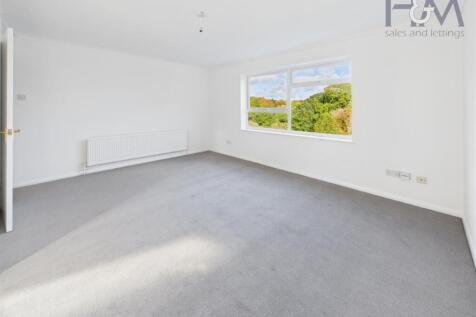 Woburn Close, Stevenage photo 3