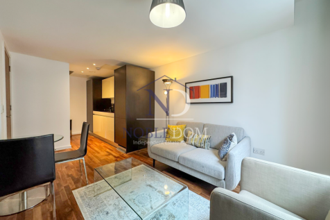 One-bedroom Apartment in Lamb's Passage, Moorgate