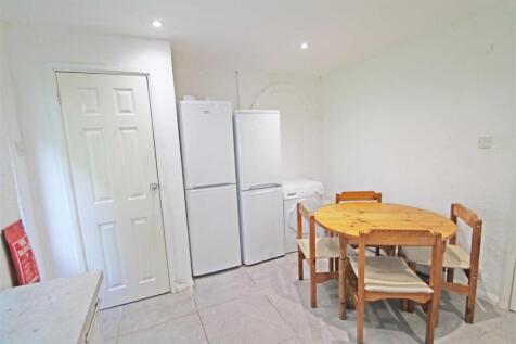 Kitchen (2)