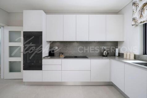 The Crest Fully Renovated 5 bed Villa For Sale (46)