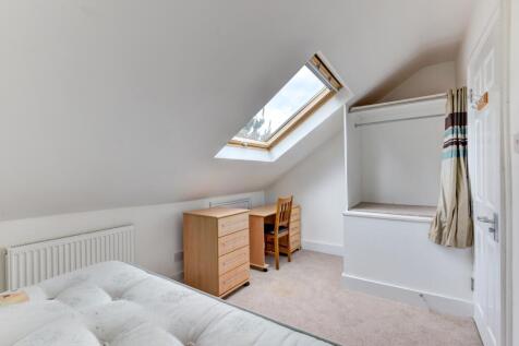 14  Bernard Road Bedroom 7 (2)