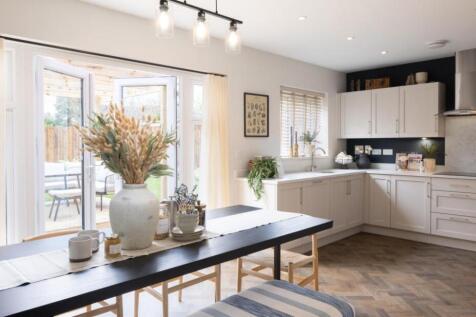 Dandara - Wittering Place  - The Wotton, Home 65
