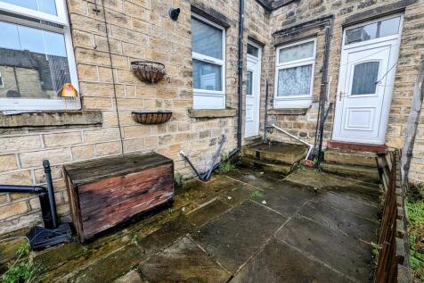 Pickford Street, Milnsbridge photo 4