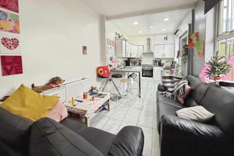Standish Road, Manchester, Greater Manchester, M14 photo 3