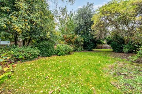 Flat 1, 59 Barrowgate Road-16.jpg