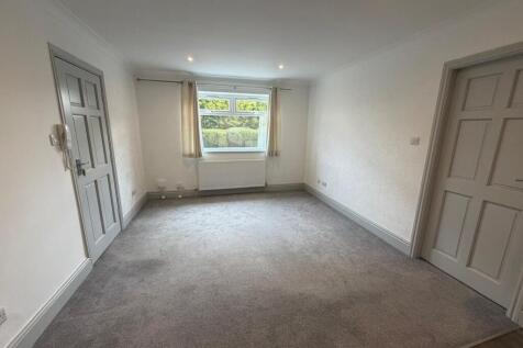 Park Grove, Park Avenue Court Park Grove, S70 photo 3