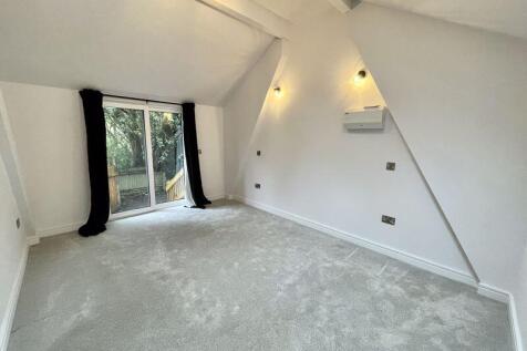 Cedar Wood Court, Overdale Drive, Bolton. **AVAILABLE NOW** photo 4
