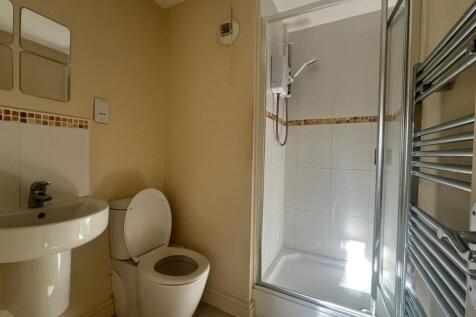 Collingwood En Suite.jpeg