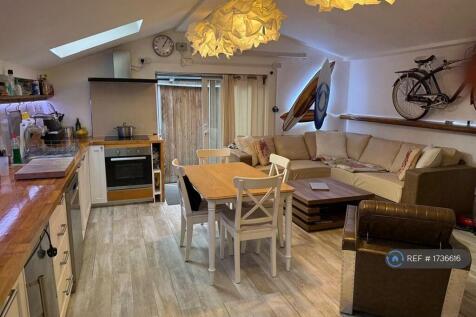 Kitchen Siting Room