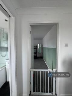 24, Rhinefield Close, Havant, PO9 photo 4