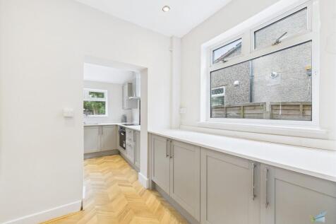 CAM03111G0-PR0358...