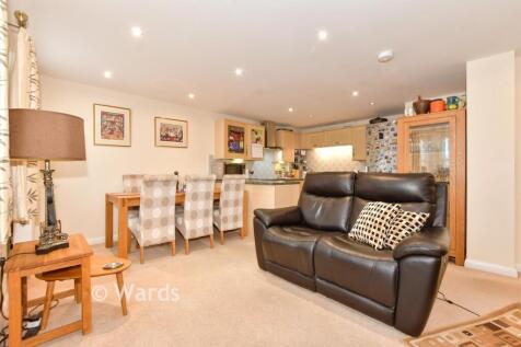 Lounge/Kitchen
