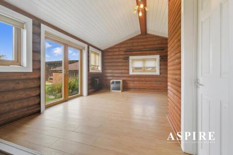 Aspire Estate Agents10.jpg