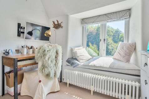 1334464-27-689399dba17d4