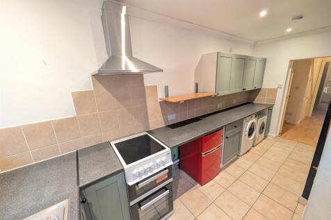 Watson Street, Sutton-On-Hull photo 4