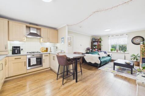 Living/Kitchen