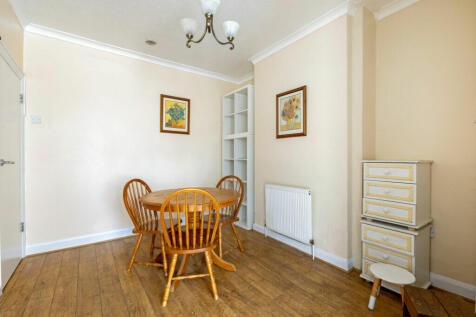 Hedworth Avenue, EN8 8AT photo 4