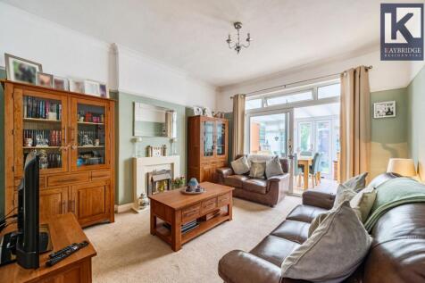 Tealing Drive, Epsom