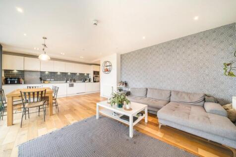 Living Area/Kitchen