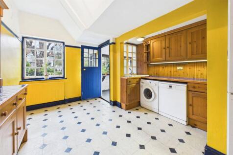 Kitchen B