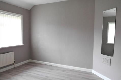 Winrose Avenue, Middleton, LS10 photo 4