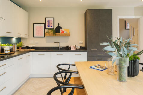 The Chestnut kitchen dining