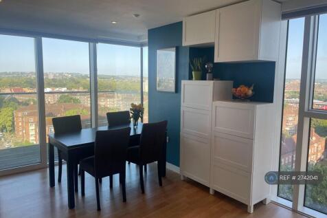 Dining Space (Daytime)