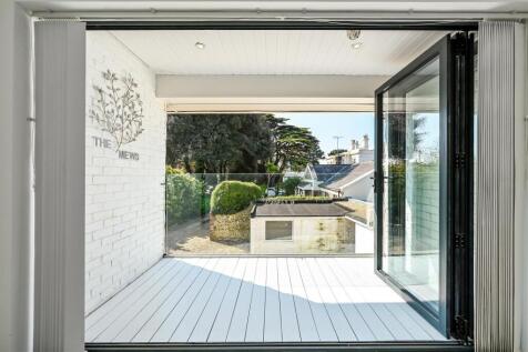 The Street, East Preston photo 5