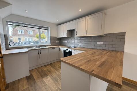 Parklands Road, Wellington, Somerset, TA21 photo 3