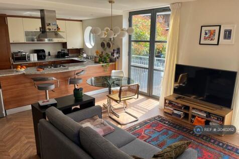 Living Room &amp; Kitchen